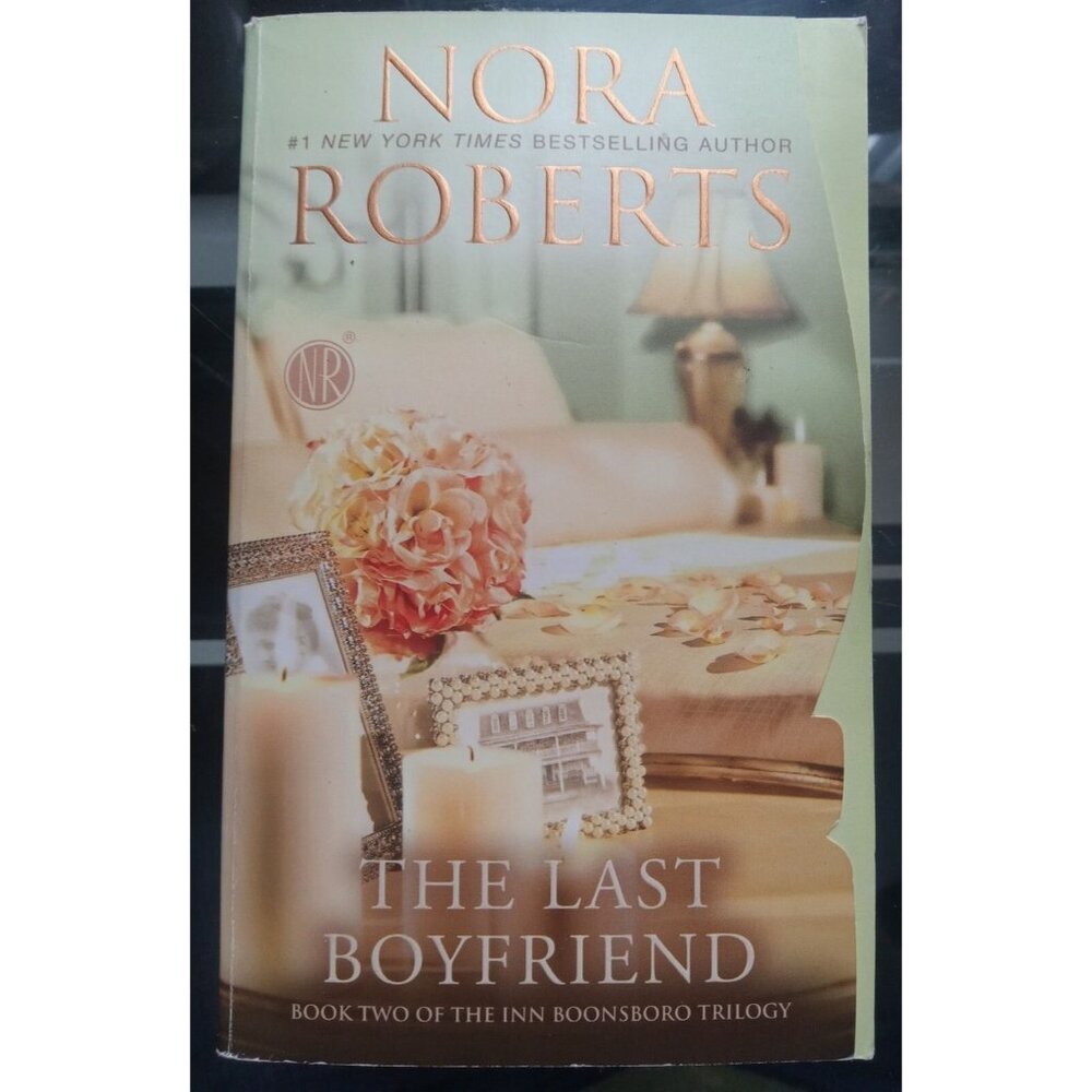 The Last Boyfriend by Nora Roberts PB Romance Novel (Inn BoonsBoro)